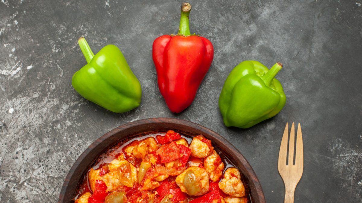 La piperade basque : un plat sain et équilibré à déguster en famille !