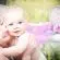 maman avec son bébé dans les bras